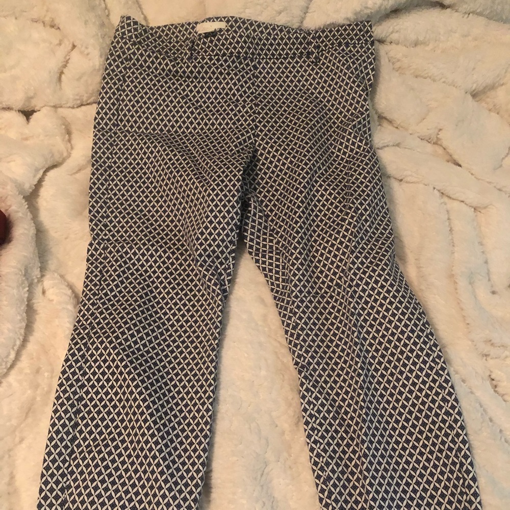 H&M cropped blue/ white dress pant